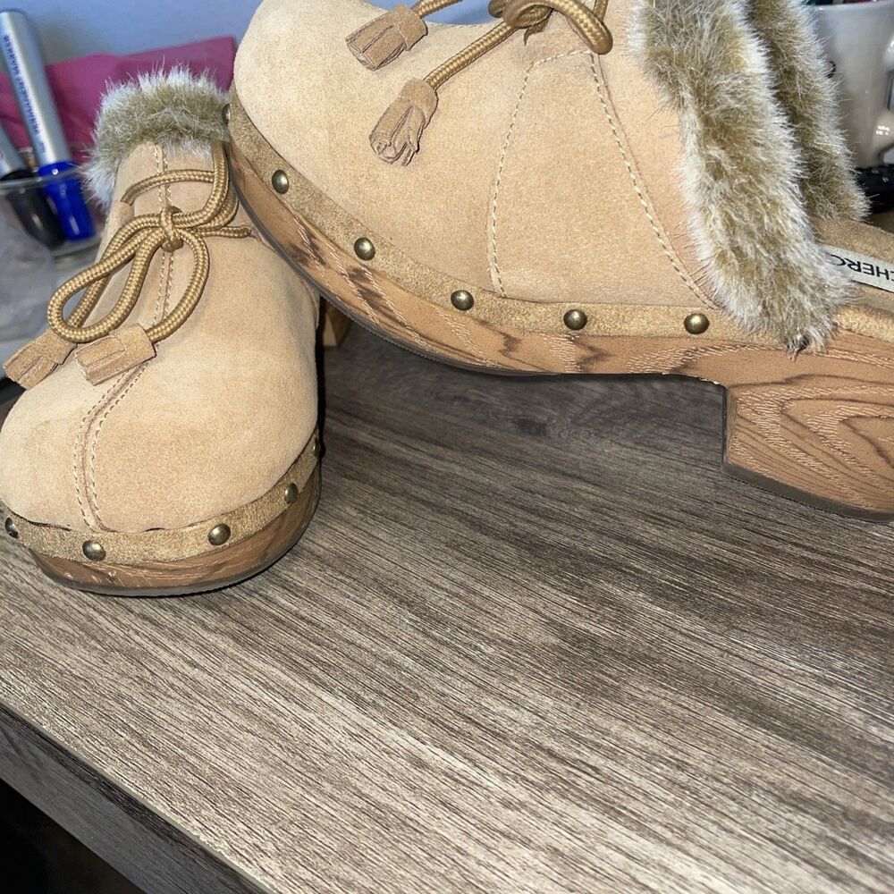 Cherokee Clogs Fur Front Tie Size 5 Studded